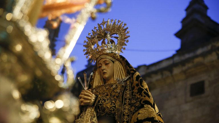La hermandad de la Soledad de San Jerónimo podrá liberar un preso por Semana Santa