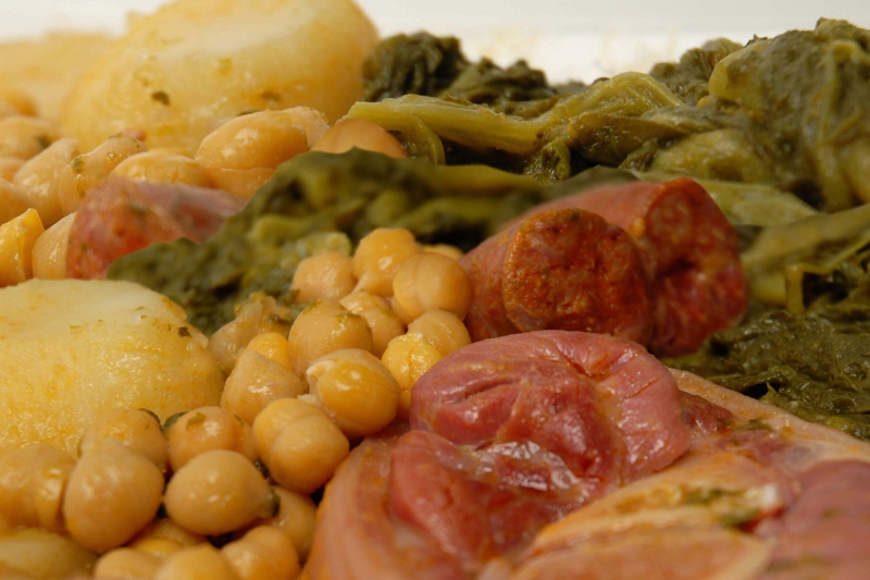 Historia Sobre Los Grelos Con Lacón, El Plato Estrella De La Cocina Gallega