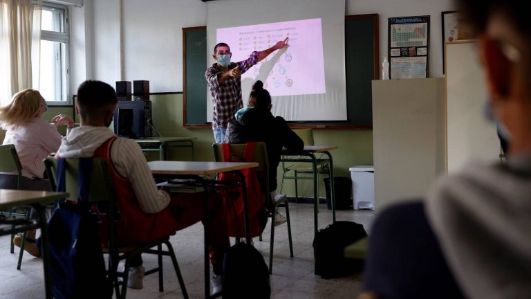 Vox recurre la ‘Ley Celaá’ ante el Constitucional