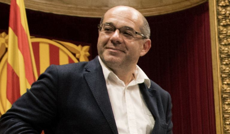 Borràs nombra a Guinó como asesor de la Presidencia del Parlament