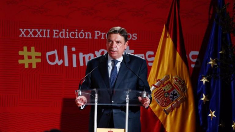 Planas califica de «excelente noticia» la suspensión de aranceles