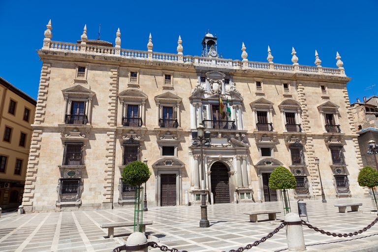 Condenan a un hombre por abusos a una menor que estaba en acogida en La Palma