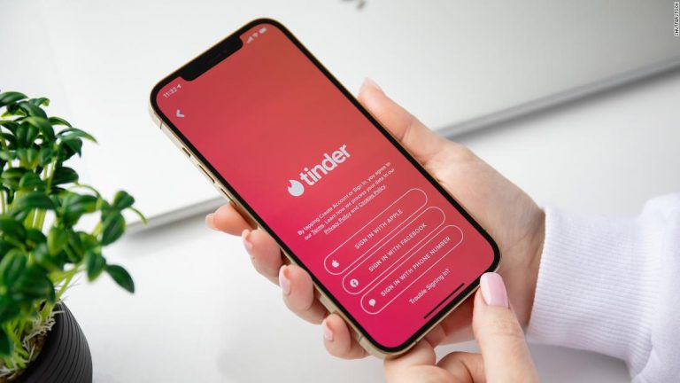 Tinder: así puedes conseguir un test Covid gratis antes de ver a un ligue