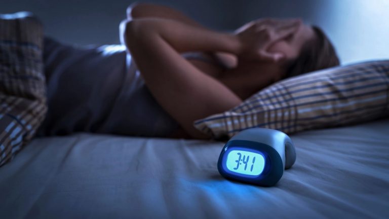 Expertos alertan del peligroso aumento de las app que monitorizan el sueño