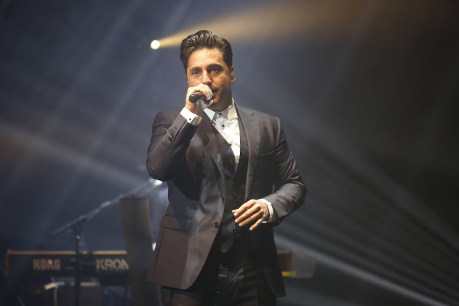 David Bustamante, asiduo a las mudanzas