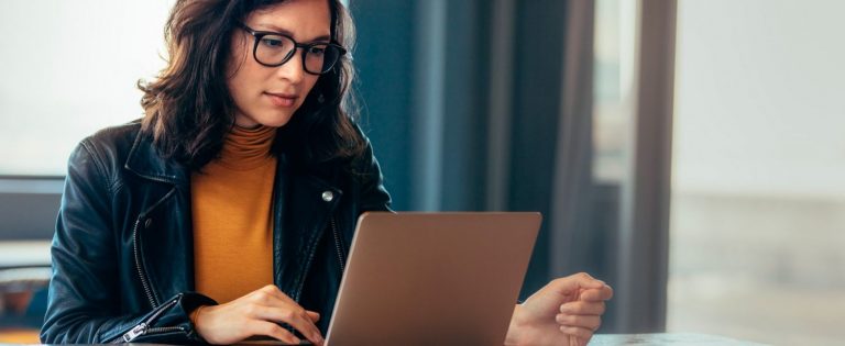 La contratación de las mujeres cayó un 29% en 2020 por la pandemia