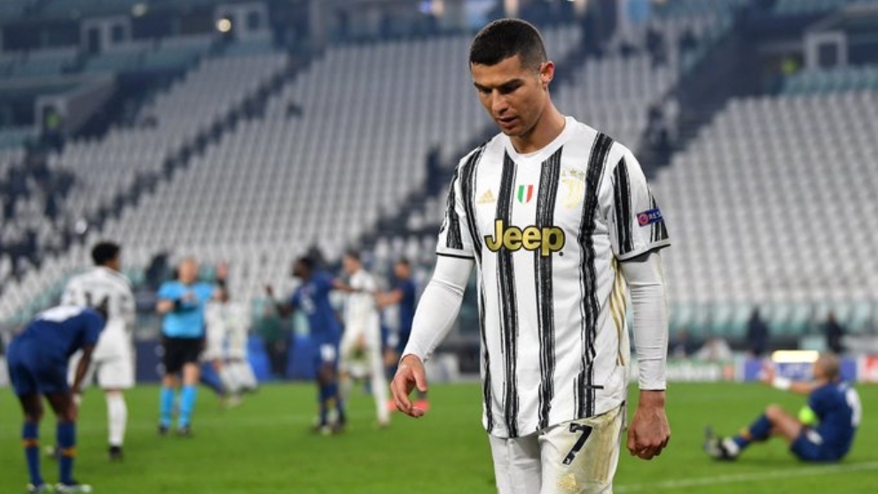 Cristiano, Abatido En El Duelo Entre La Juventus Y El Oporto.