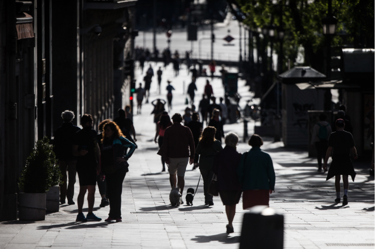 Madrid levanta las restricciones en 10 zonas básicas de salud y 7 localidades