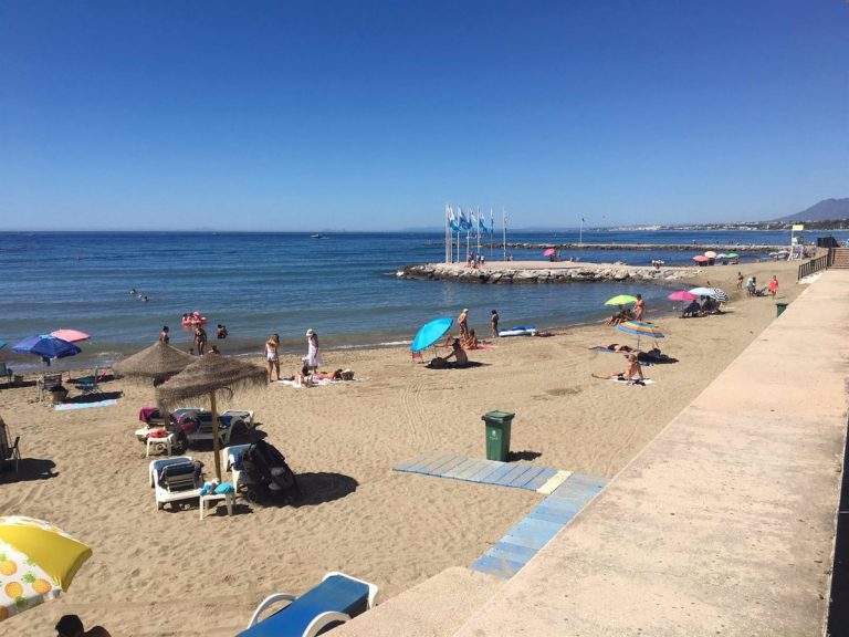 Los destinos de ‘sol y playa’ generan 108.000 millones de contribución económica