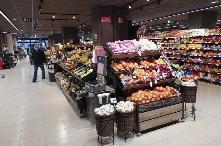 Mercadona, Lidl, Carrefour… Estos son los supermercados que abren en Semana Santa