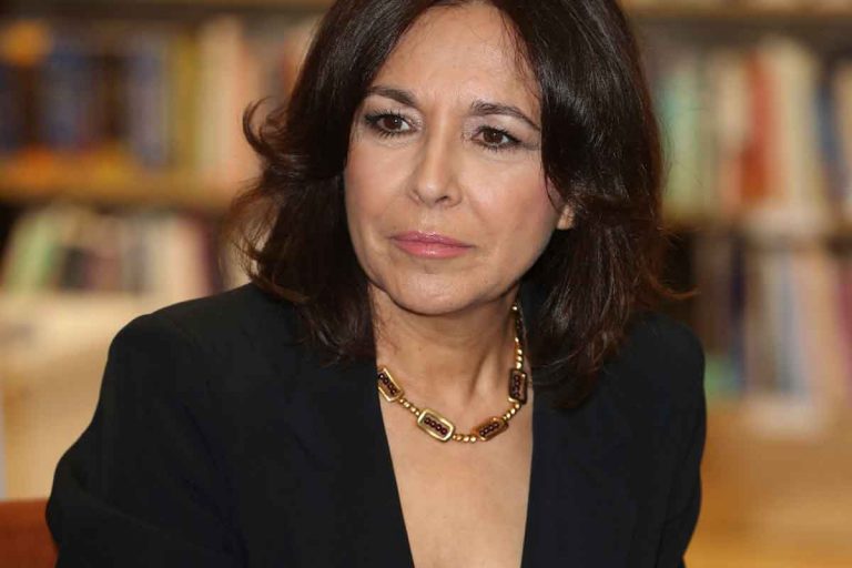 Isabel Gemio, «superada» tras el desgarrador testimonio de Rocío Carrasco