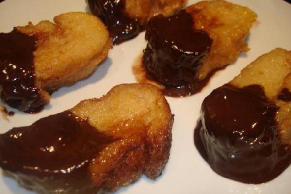 Torrijas Con Chocolate Derretido