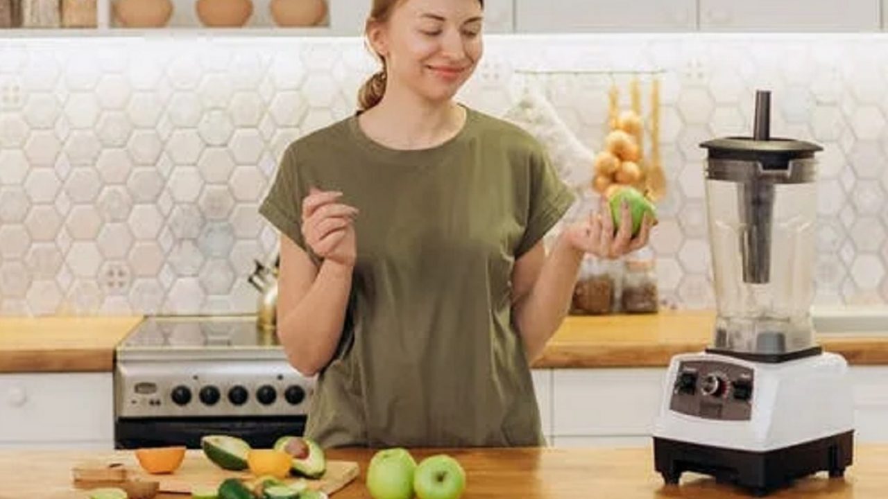 6 diferencias que no conocías entre licuadora y extractor de jugos