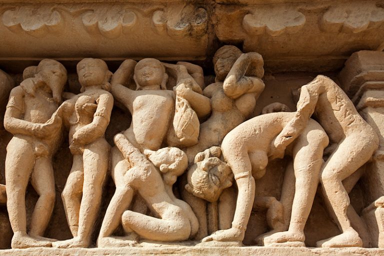Monumentos PARA ADULTOS (¡¡no vayas con niños a verlos!!)