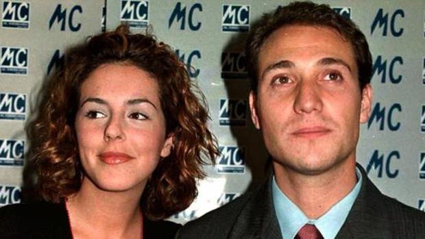 Rocío Carrasco Y Antonio David Flores.