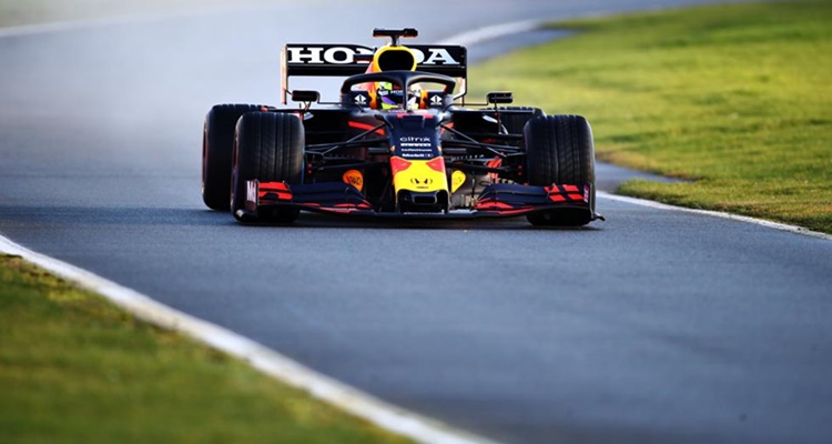 Sergio Pérez, Red Bull, Fernando Alonso, Carlos Sainz