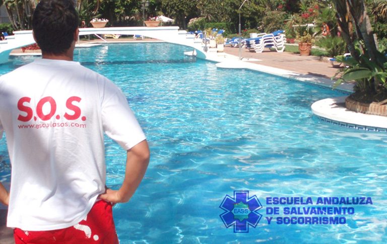 La Escuela Andaluza de Salvamento y Socorrismo encara 2021 con optimismo y lanza su nueva plataforma online