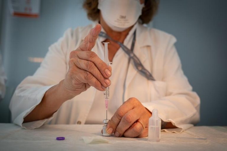 Cataluña supera los 600.000 casos de coronavirus con casi 2.000 nuevos contagios