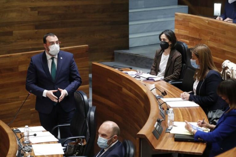 Asturias retrasa el toque de queda a las 23.00 h, amplia horario de bares y abre hoteles