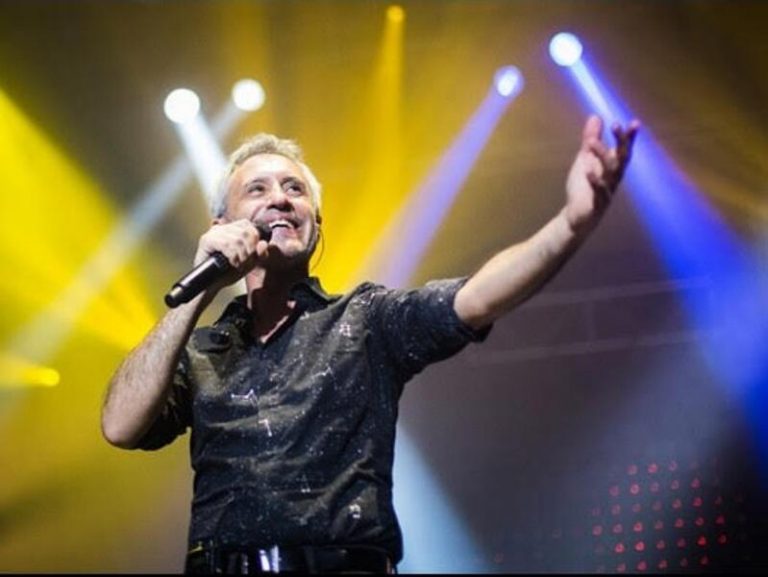 Sergio Dalma reinicia su gira «30…y tanto» un año después