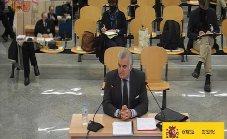 Bárcenas vuelve a prisión sin saber cuándo disfrutará su segundo permiso