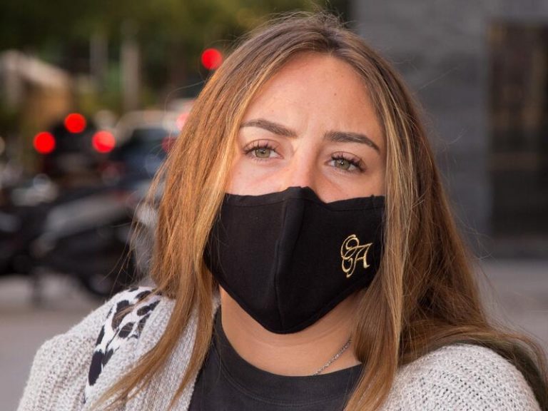 Rocío Flores estalla de «vergüenza» en su regreso a Madrid