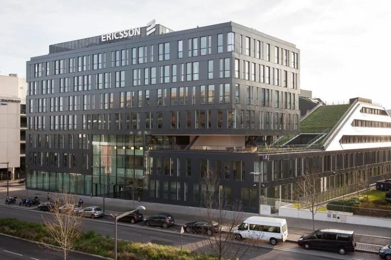 Ericsson eleva casi un 50% su beneficio en el primer trimestre