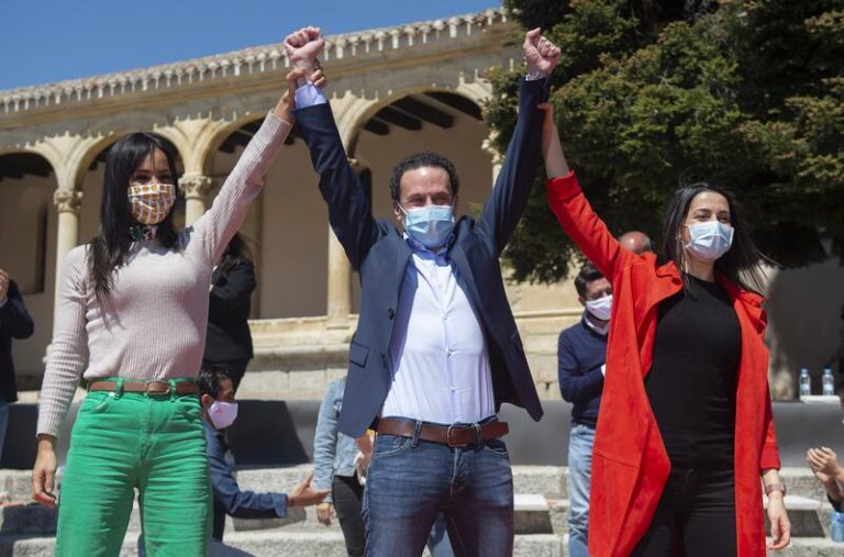 Arrimadas agradece a Bal ser «la voz de la sensatez», que «no enfrenta a los ciudadanos en bandos»