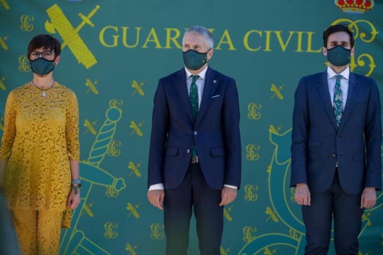 Marlaska, Iglesias y la directora de la GC reciben una carta amenazante con balas dentro