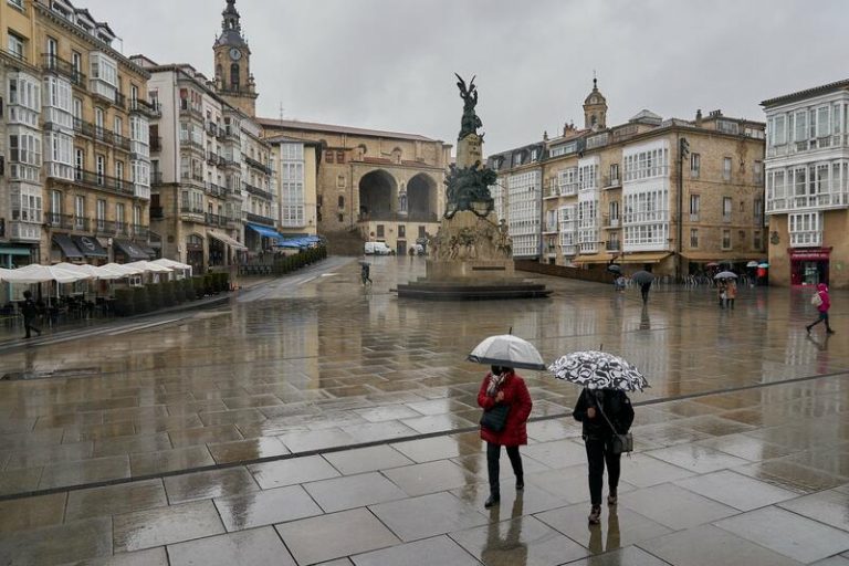 Siguen las lluvias por el paso de la borrasca ‘Lola’