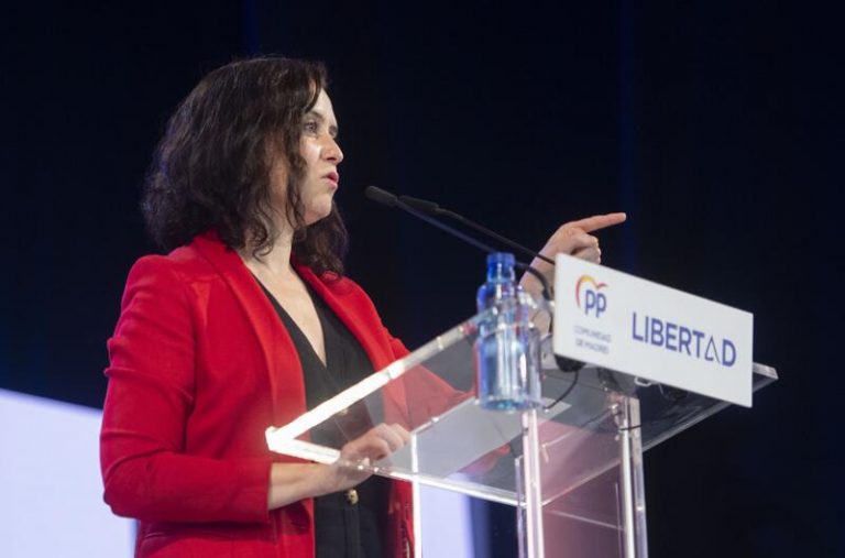 Ayuso reta al PSOE: «Si es verdad que no quieren que esté Vox, que me apoyen a mí»