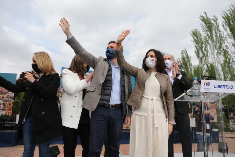 Casado, tras la carta con proyectiles dirigida a Ayuso: «La serenidad es la mejor respuesta»