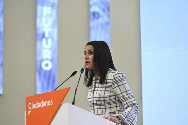 Arrimadas defiende las políticas del Gobierno del PP y Cs en Madrid