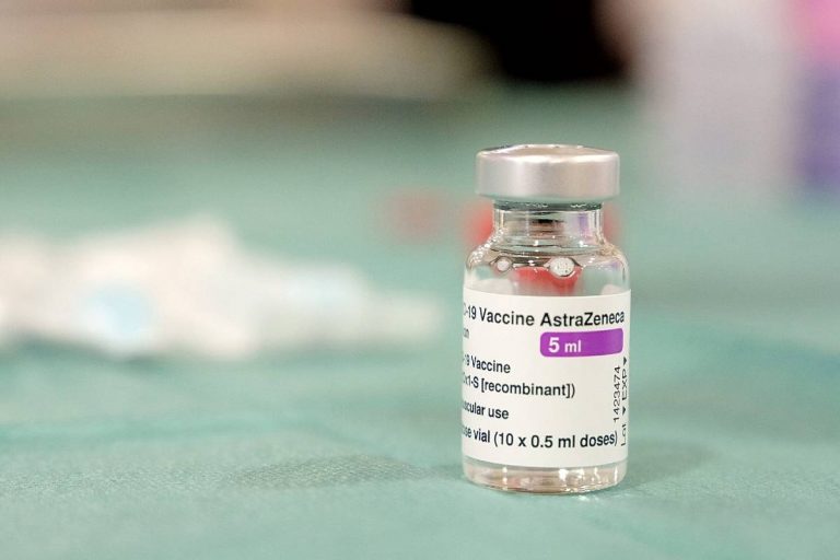 Proponen que se dé la segunda dosis de AstraZeneca de modo opcional y voluntario