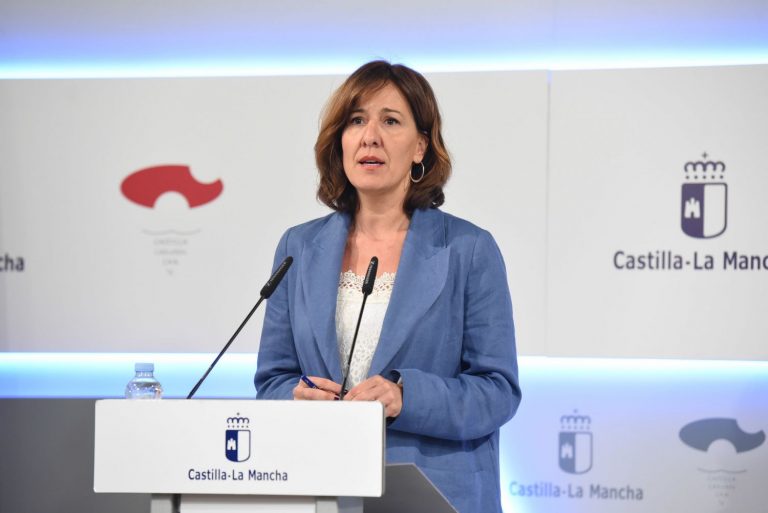 Castilla-La Mancha pide a Igualdad incluir en la ley la financiación en el tiempo de los centros 24 horas