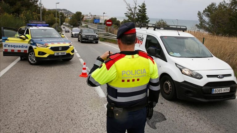 Cataluña prorroga el confinamiento comarcal una semana