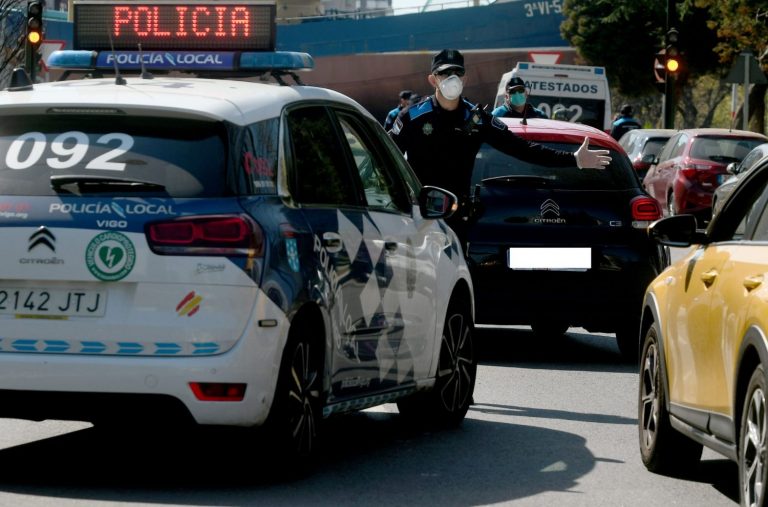 Detenido en Vigo tras intentar embestir a la Policía con una ‘minimoto’