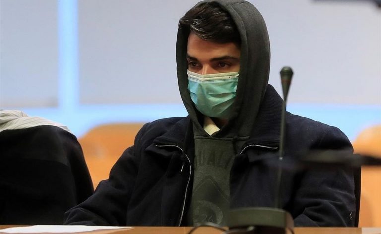 El ‘caníbal de Ventas’ confesó «sin emociones» que se comía a su madre «cocinada y en crudo»