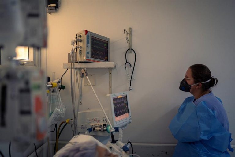 Los positivos en Extremadura bajan hasta los 47 en una jornada sin fallecidos