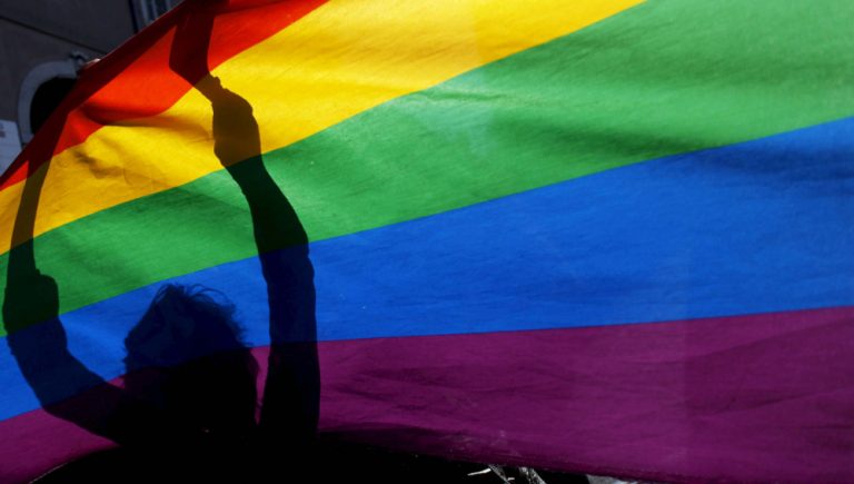 La FELGTB reclama medidas específicas contra la discriminación de las lesbianas