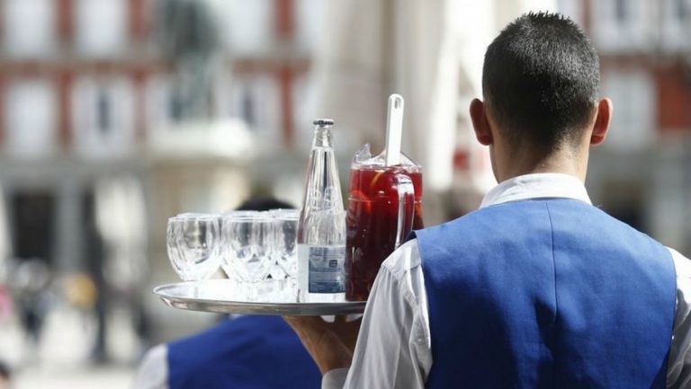 Hosteleros de España tachan de «muy grave» la situación del sector
