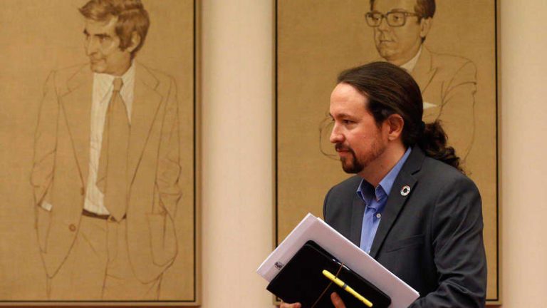 Iglesias a Ayuso: Ser LGTBI «no es cuestión de con quien se mete uno en la cama, sino de identidad»