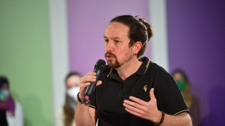 Iglesias dice que en las elecciones en Madrid está en juego la libertad