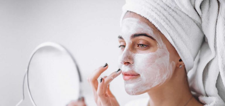 Cómo hacer una mascarilla facial de aloe vera