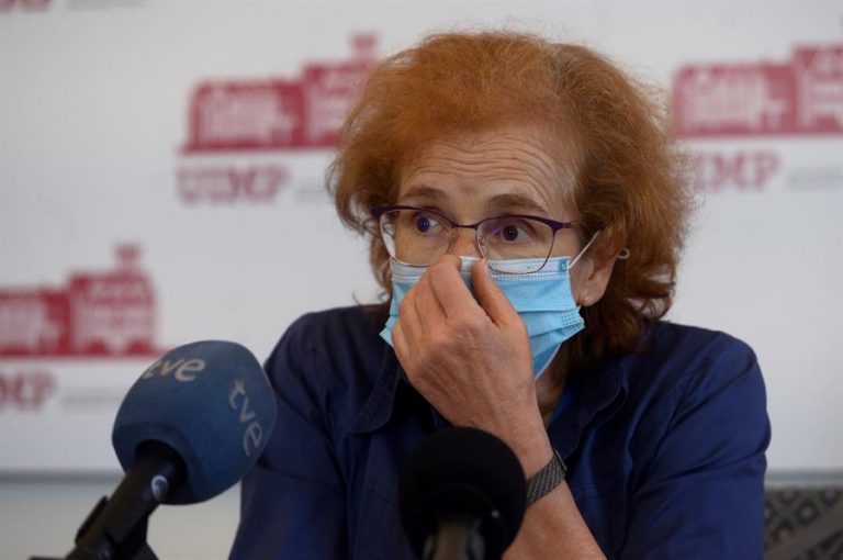 Del Val recomienda «no hacer experimentos» combinando dosis de vacunas distintas