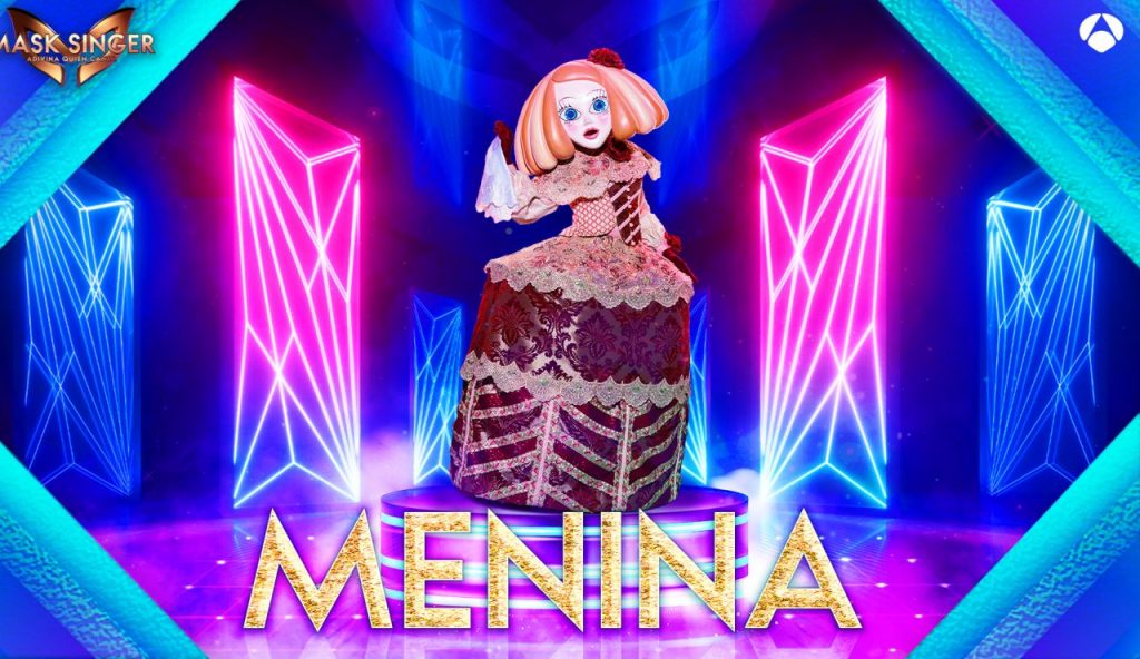 Menina Y Monstruita