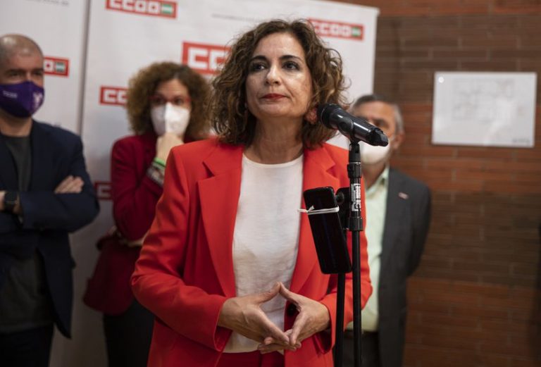 Montero: «No hay ninguna cuestión que justifique que se me convoque a comparecer en la comisión de Faffe»