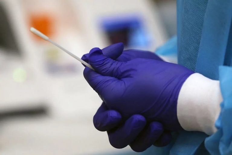 Detectados 175 nuevos casos en Navarra y se registra un fallecimiento