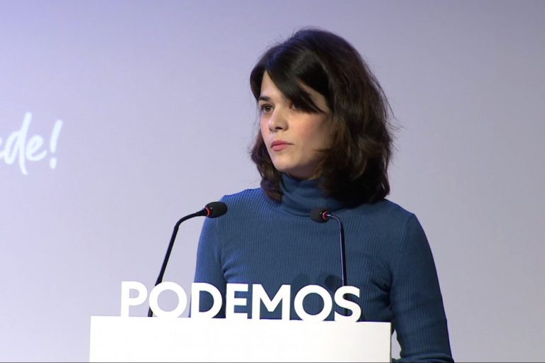 UP pide a la Junta Electoral que retire ya la campaña «xenófoba» de Vox
