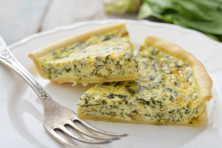 Cómo hacer una quiché de espinacas ligera, sabrosa y en 20 minutos
